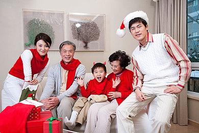 彭博社：腾讯和育碧创始人Guillemot家族考虑收购育碧